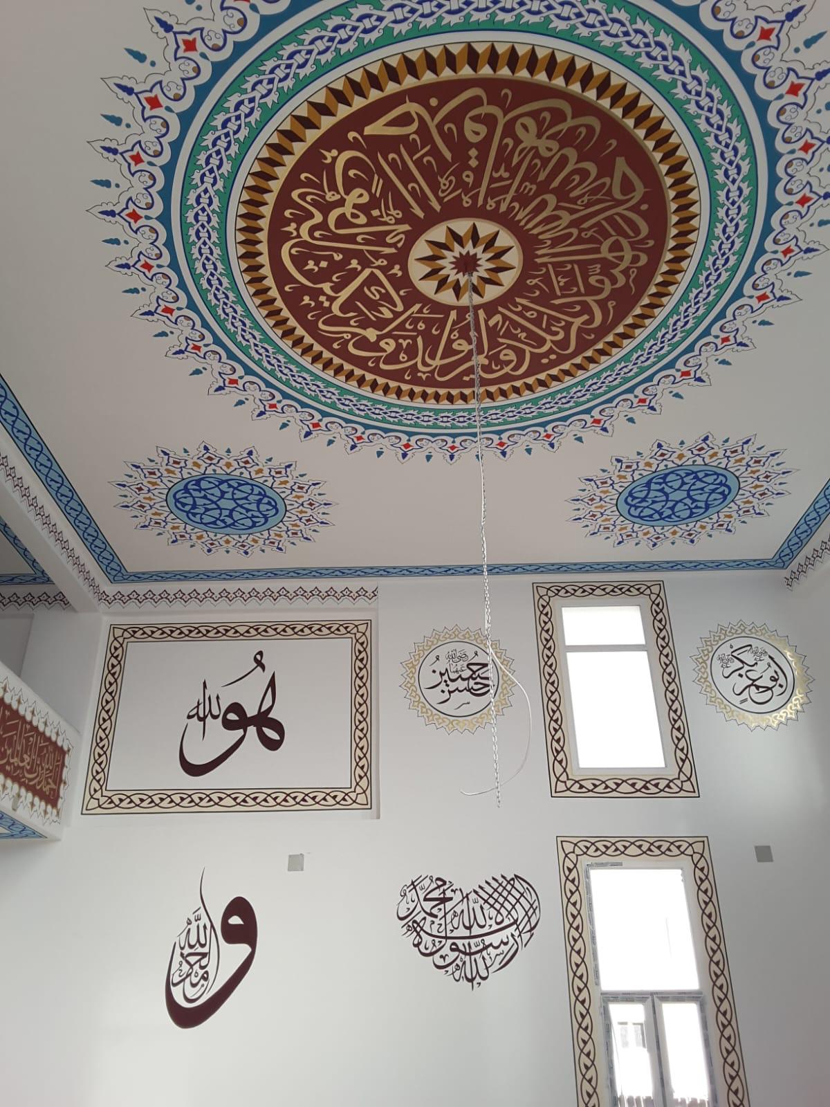 Cami Hat Sanatı Nakkaş-018 - Cami Nakkaş Çini Ustalığı