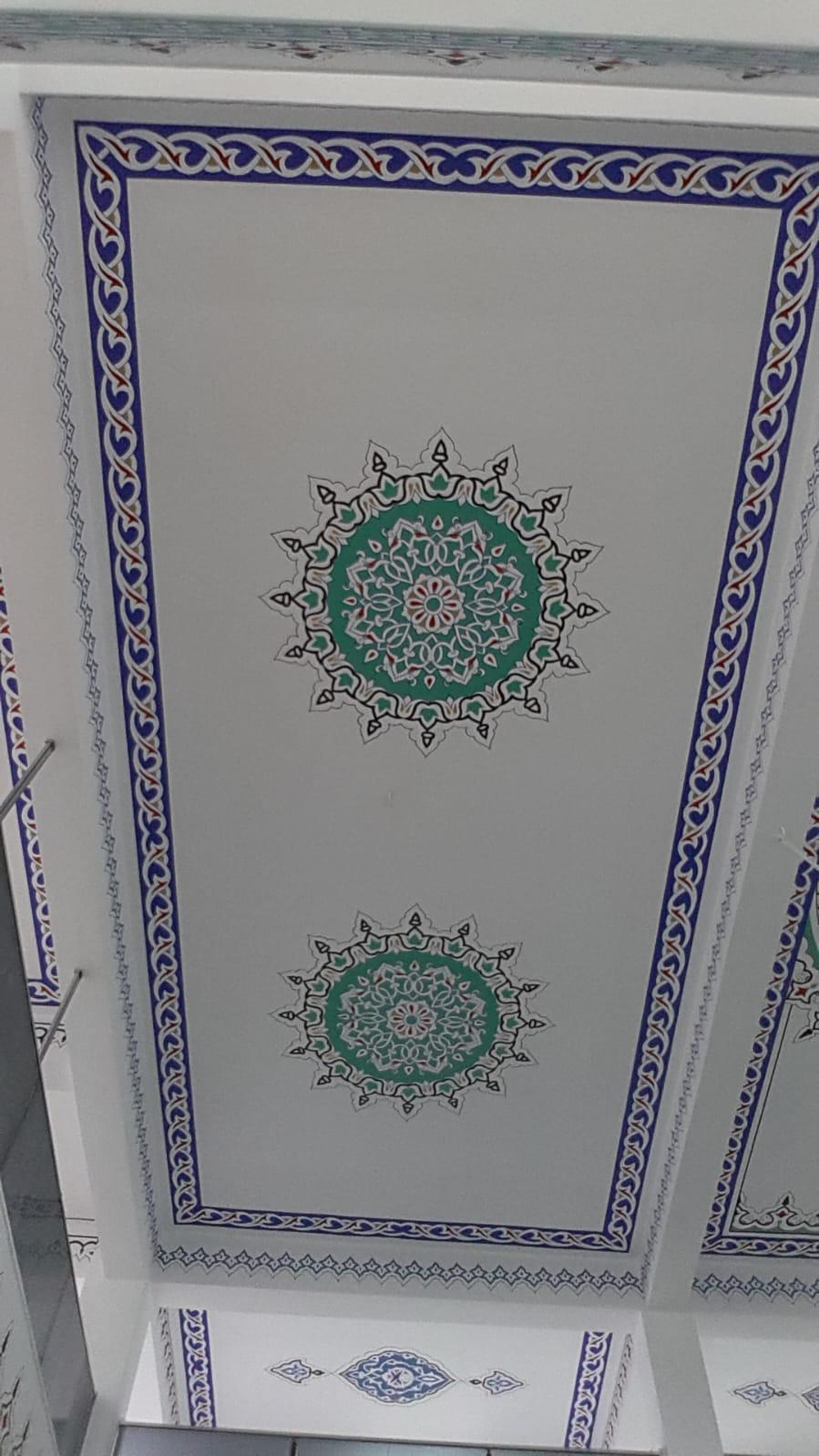 Cami Hat Sanatı Nakkaş-017 - Nakkaş Çini Ustalığı