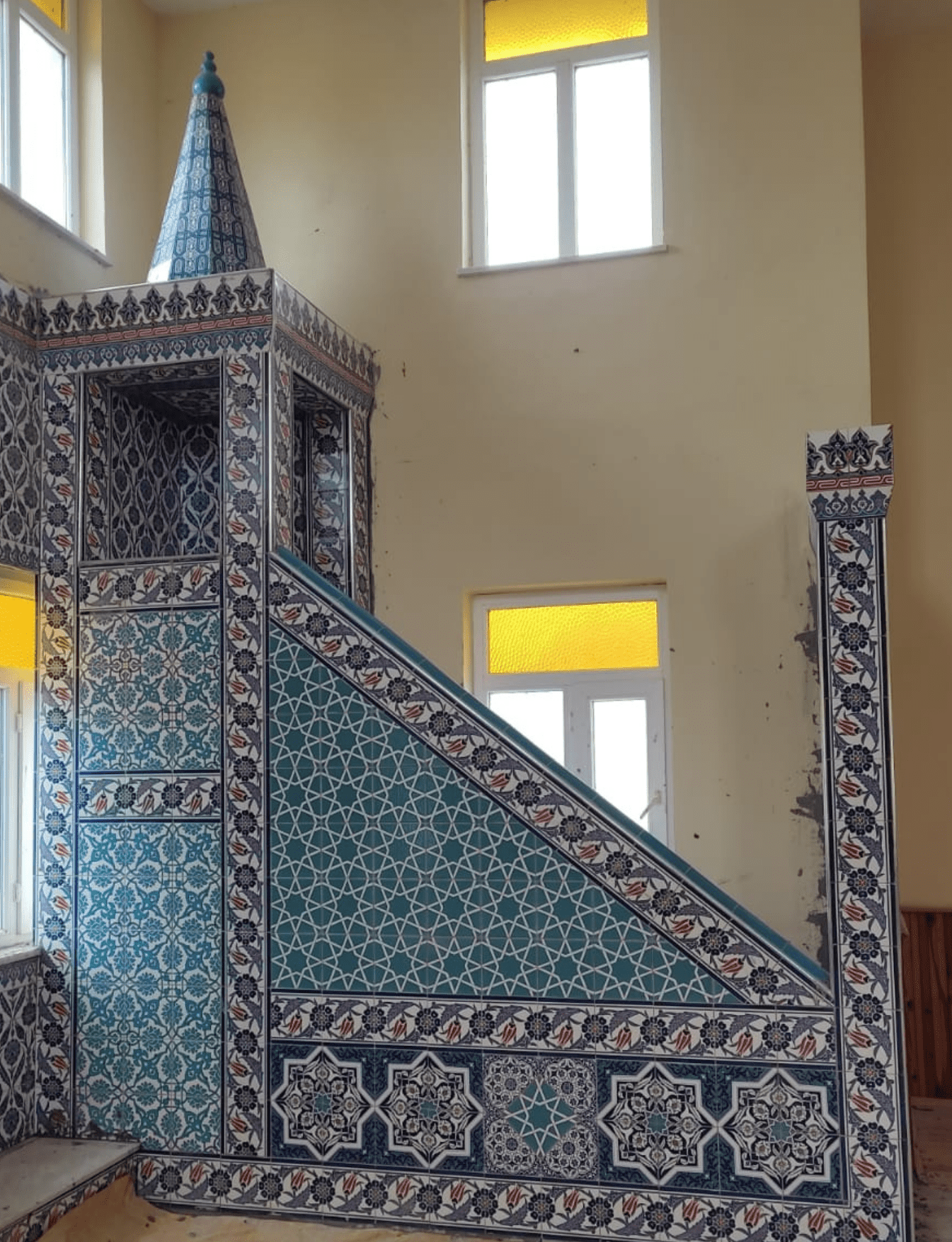 Cami Çini Minber - 11, Mescit Minber Modelleri Osmanlı Çini Motifi