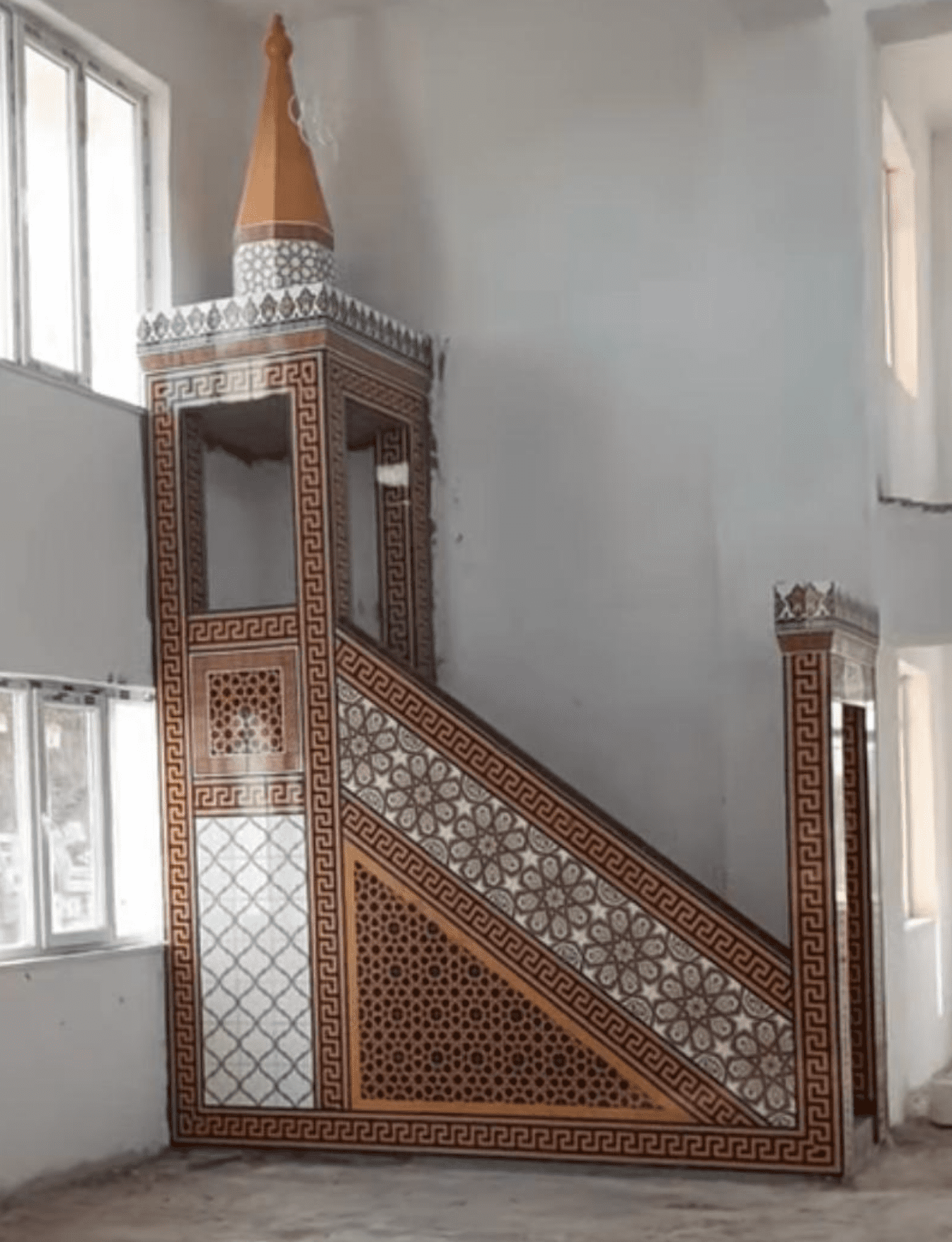 Cami Çini Minber - 59, Cami Çini Sanatı Cami Minberleri